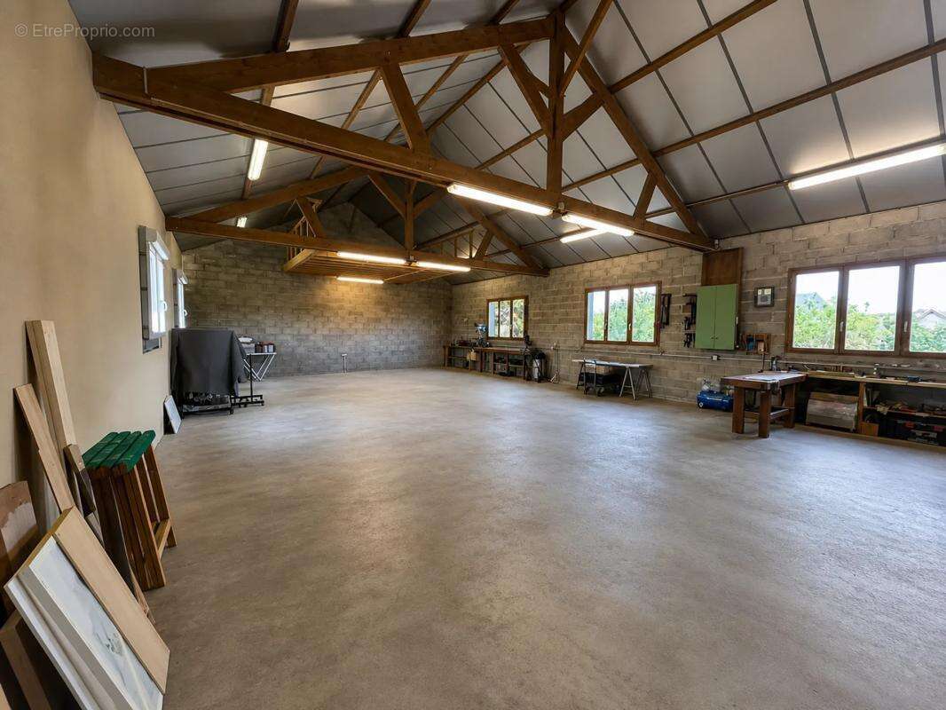 Maison de 166 m² avec grand atelier de 180 m² à côté d'Epernon - photo 15