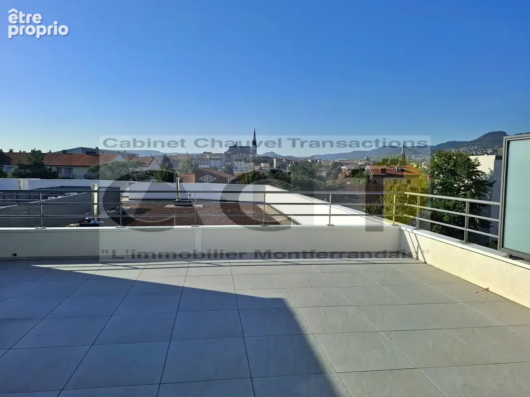 À Clermont-Ferrand, dernier appartement neuf à vendre pour famille T5 de 135.80 m2 - photo 2
