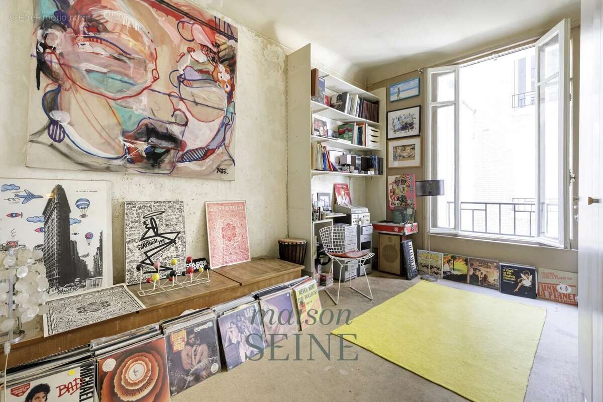 Appartement à NEUILLY-SUR-SEINE