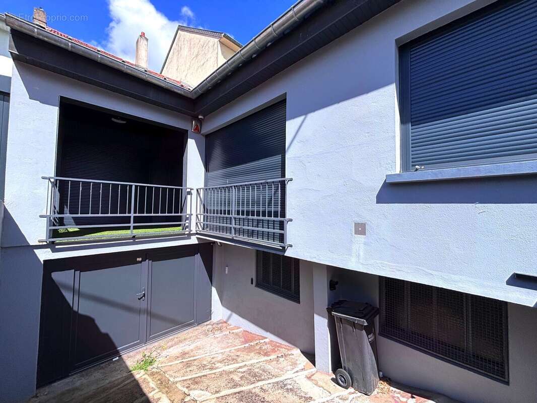 Appartement 257 m² à Mondelange  - photo 9