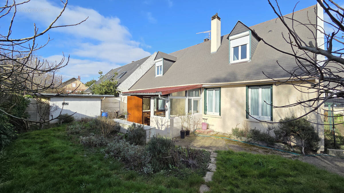 Maison à BOISSY-SAINT-LEGER