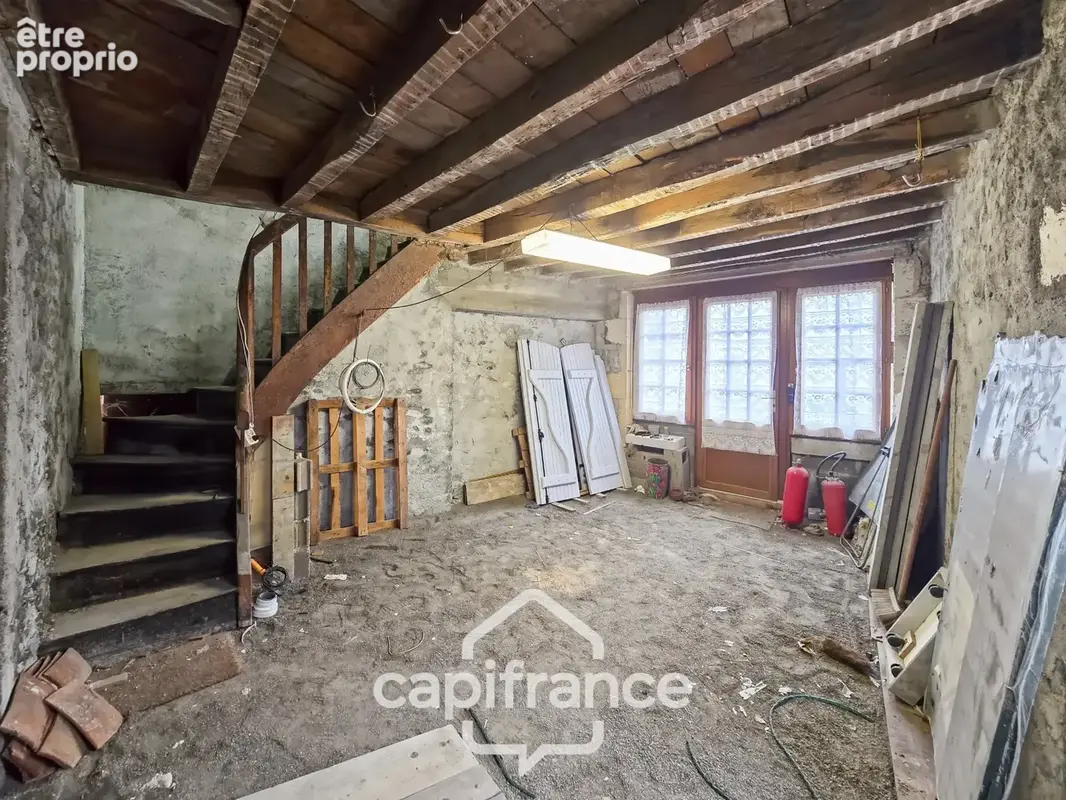 NEVERS (58) – Maison de ville à rénover – 90 m² - photo 6