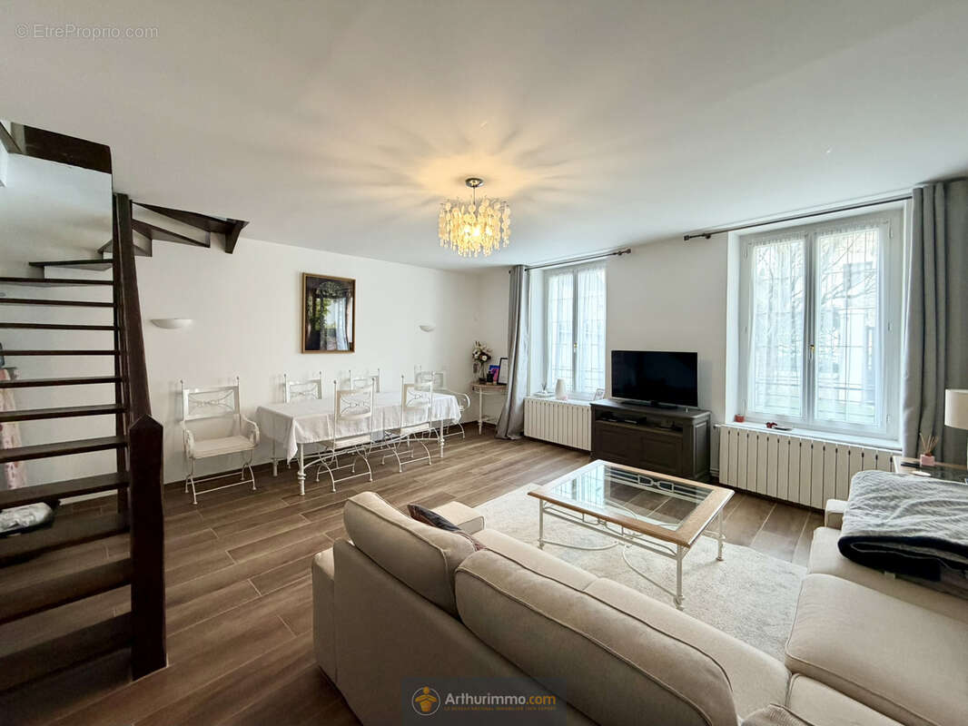 Maison à LA FERTE-SOUS-JOUARRE