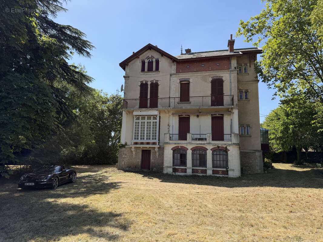 Maison à TOURNUS