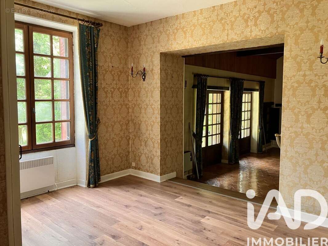 Photo 3 - Maison à LE MAS-D'ARTIGE