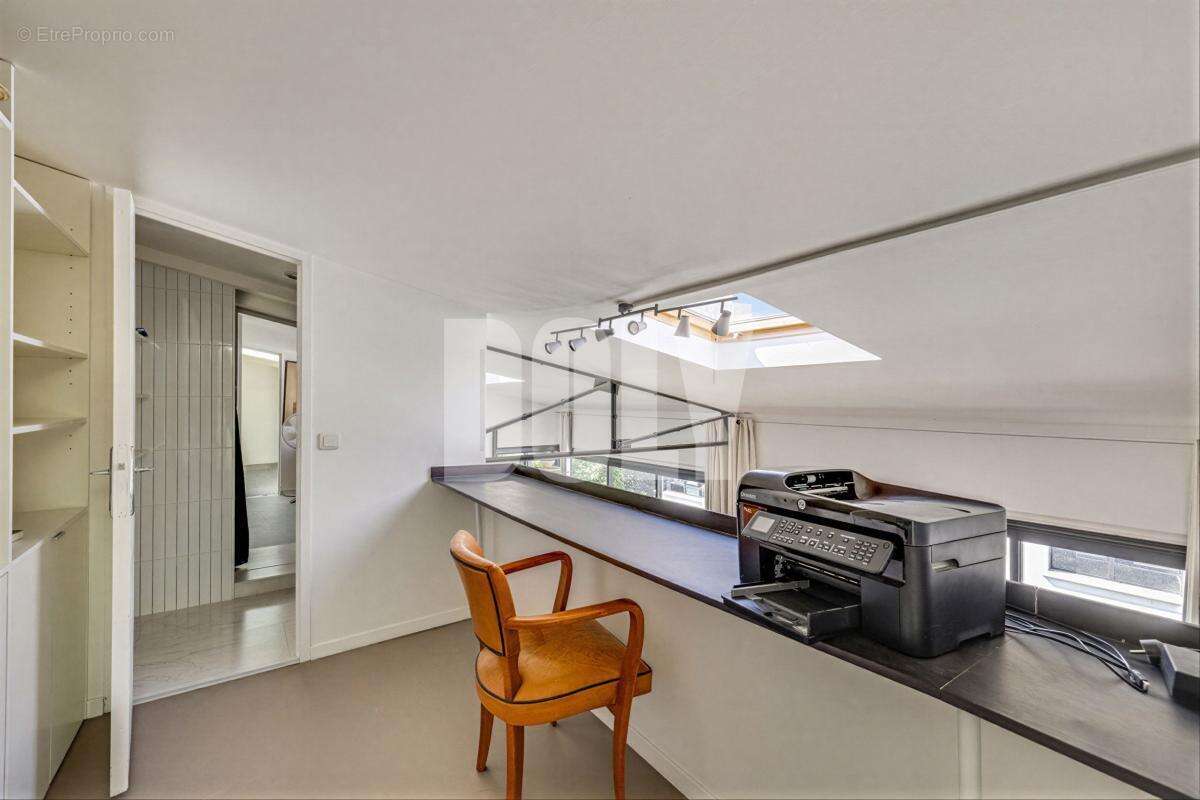Appartement à IVRY-SUR-SEINE
