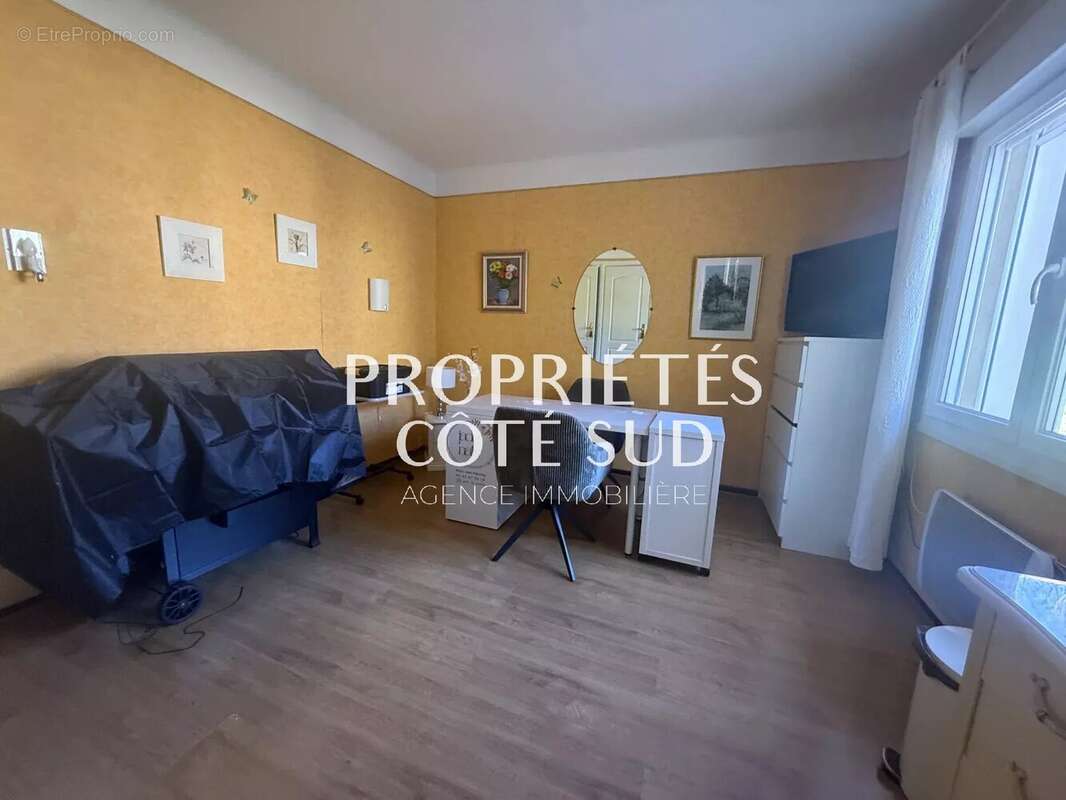 Maison à VILLENEUVE-LES-AVIGNON