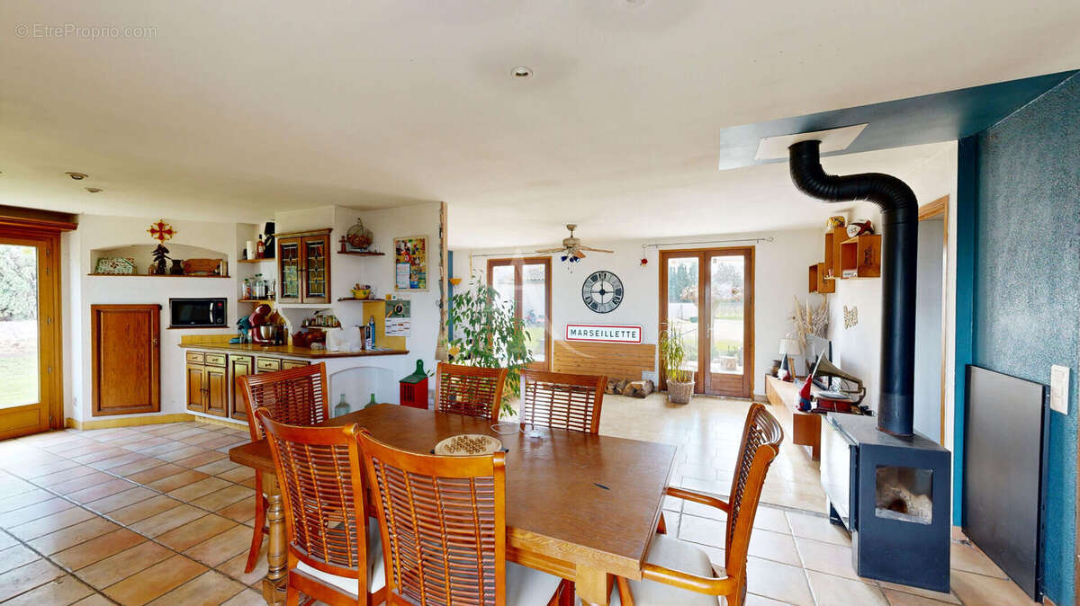 Maison à BLOMAC