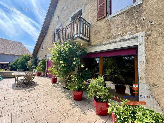 Maison à LEVIER