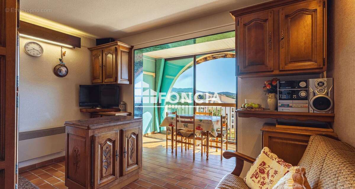 Appartement à SIX-FOURS-LES-PLAGES