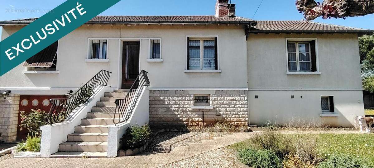Photo 2 - Maison à CHATELLERAULT