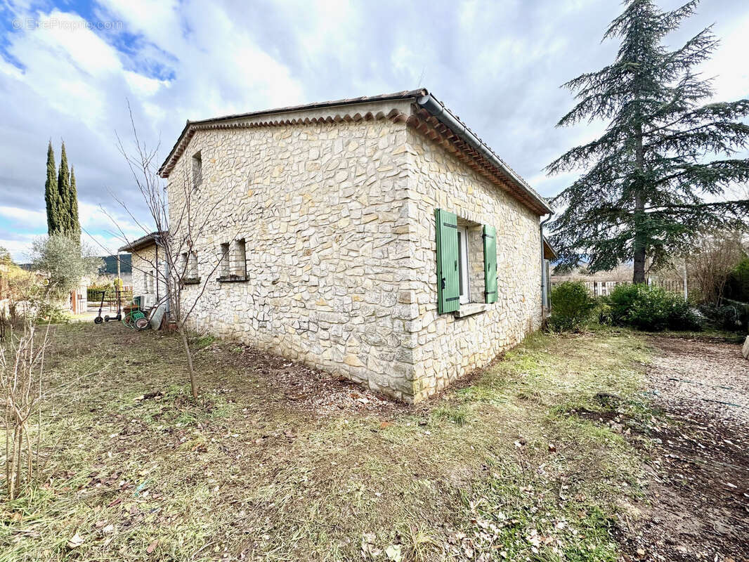 Maison à VAISON-LA-ROMAINE