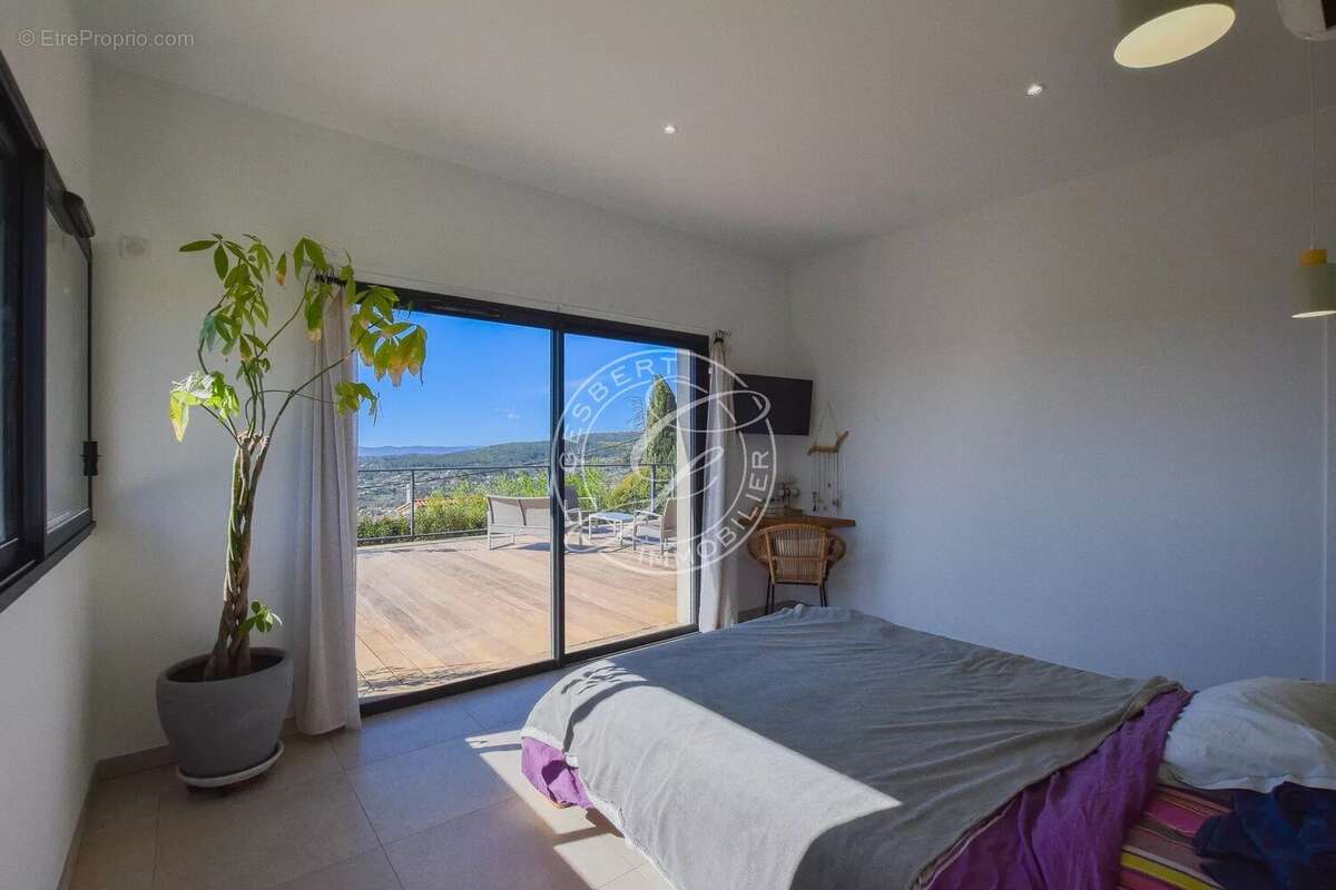 Maison à DRAGUIGNAN