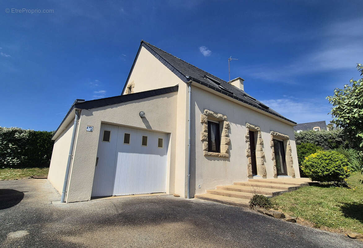 Maison à CLOHARS-CARNOET