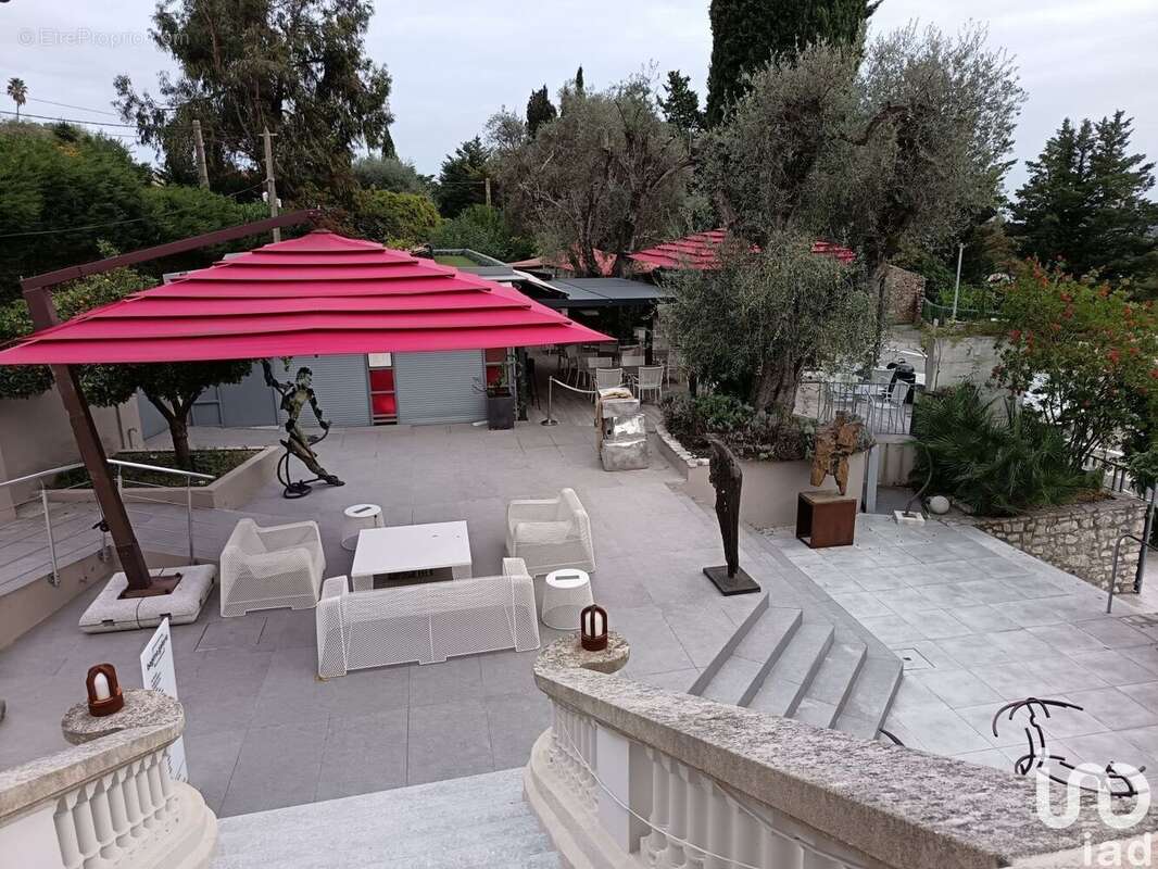 Photo 2 - Commerce à SAINT-PAUL