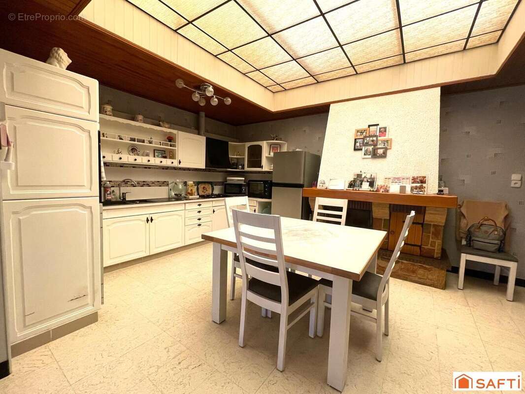 Maison 97 m² à Hazebrouck  - photo 2