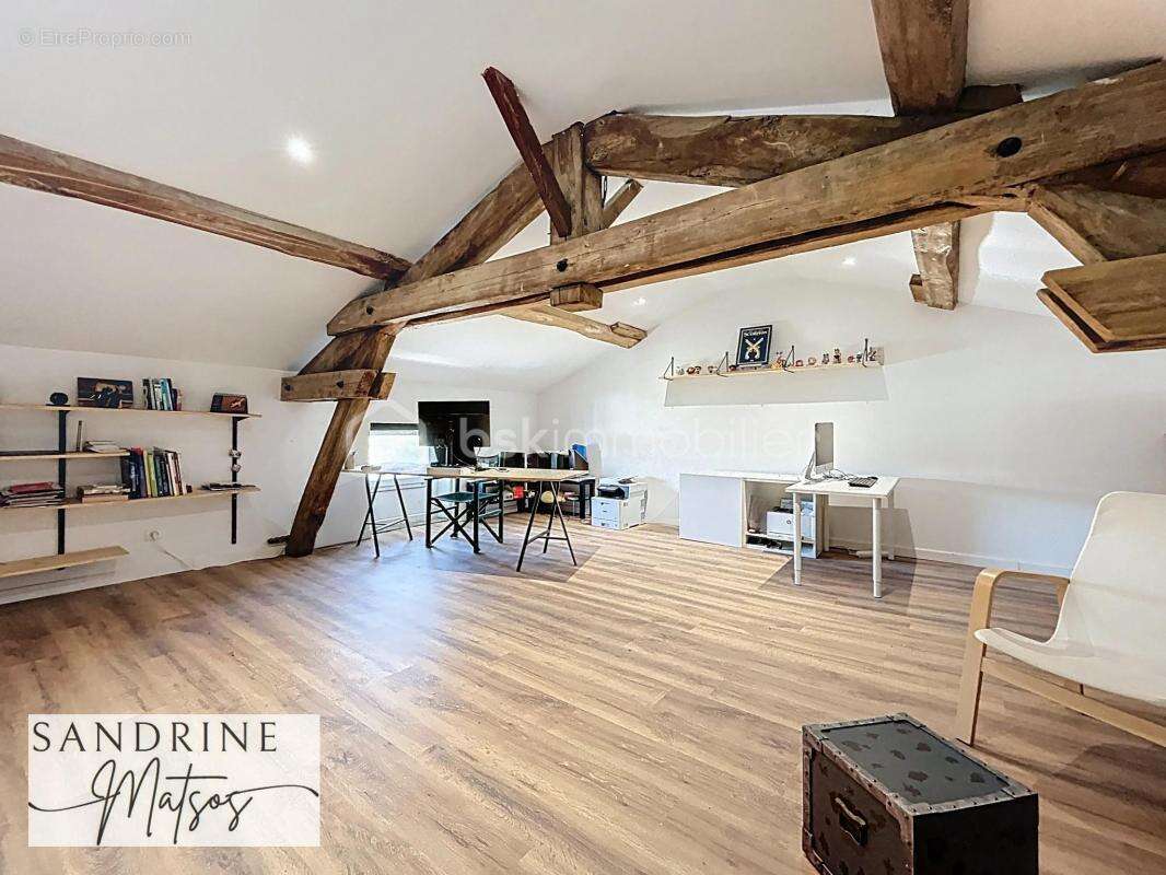 Maison à CHARVIEU-CHAVAGNEUX