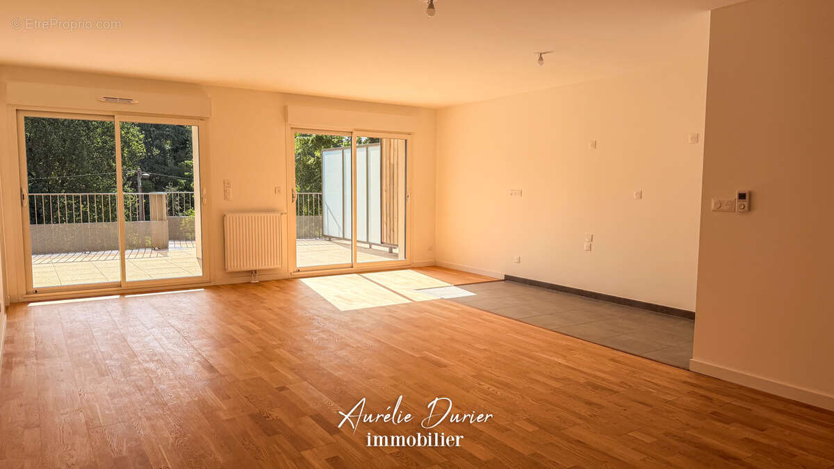 Appartement à LA RICHE
