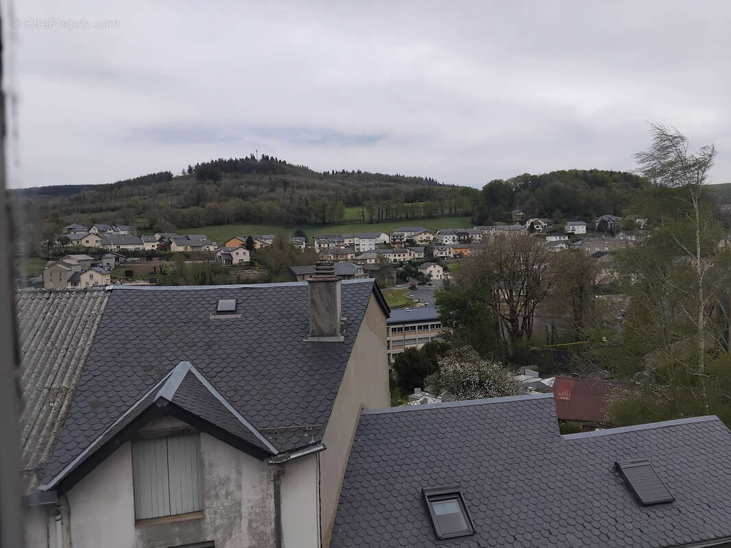 Maison à LACAUNE