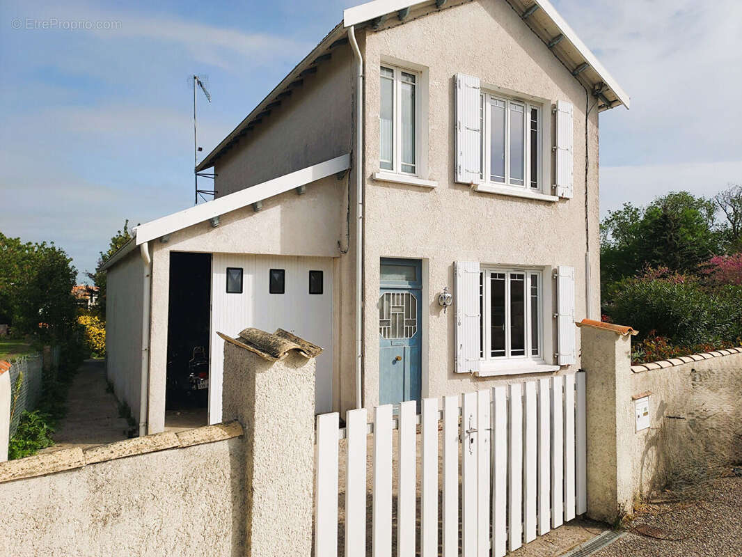 Maison à LE CHATEAU-D'OLERON