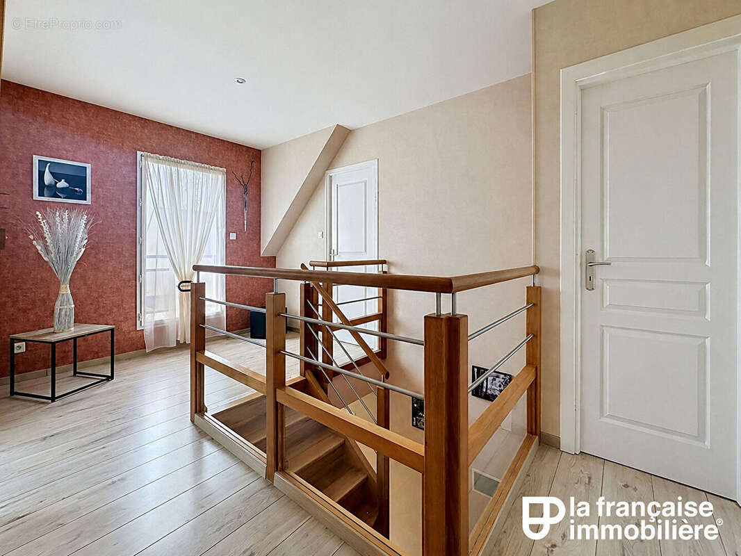 Maison à JANZE