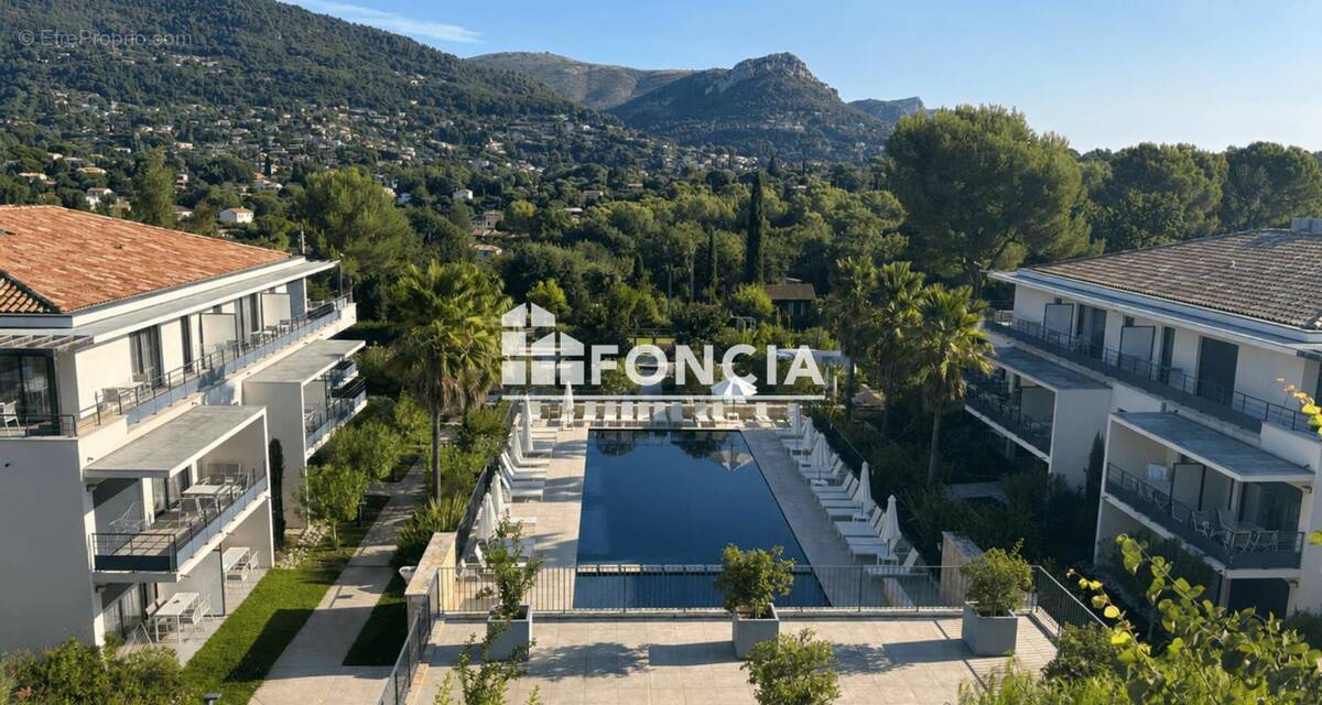 Appartement à VENCE