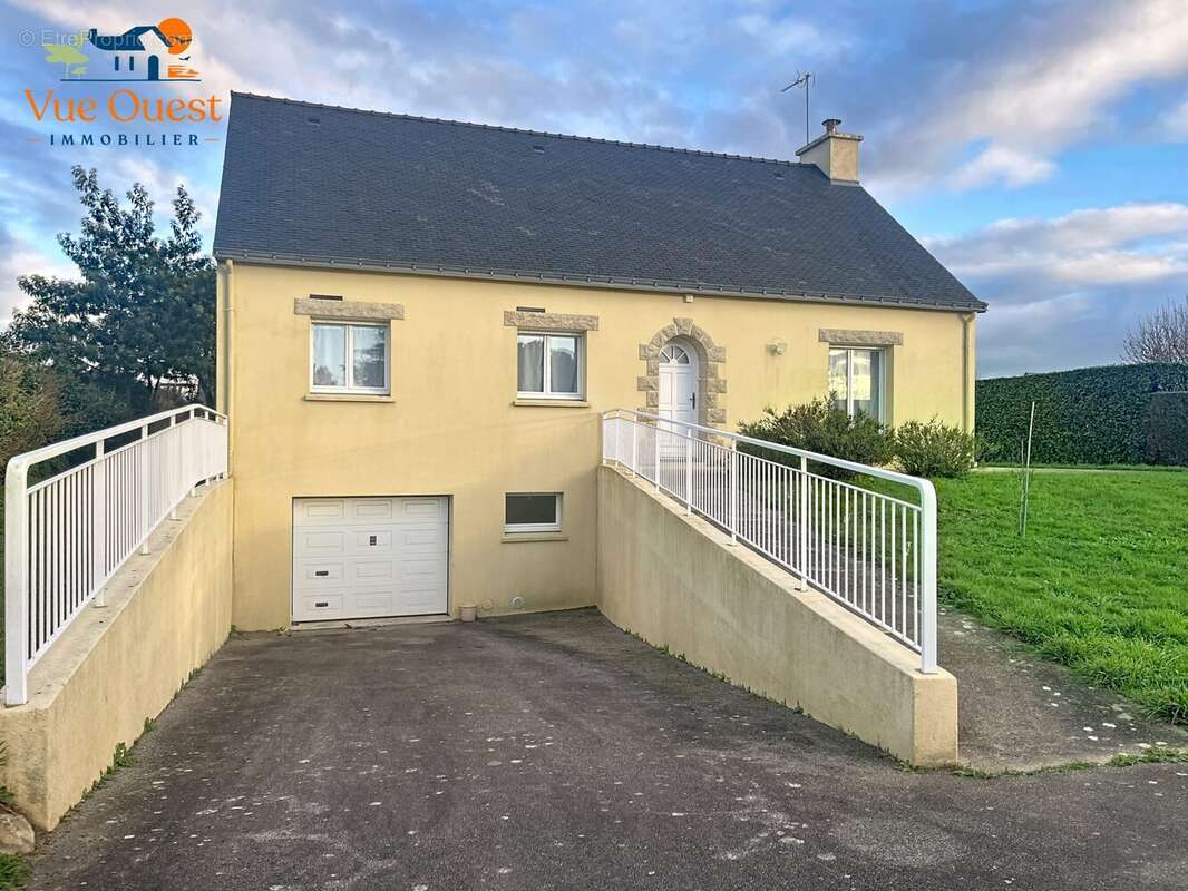 Maison à MERLEVENEZ