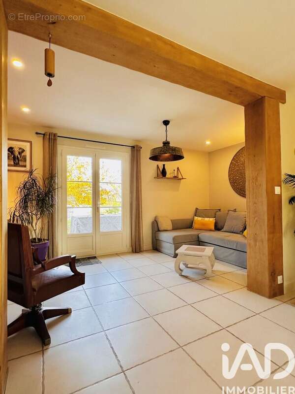 Photo 5 - Maison à MARIGNY-LES-USAGES