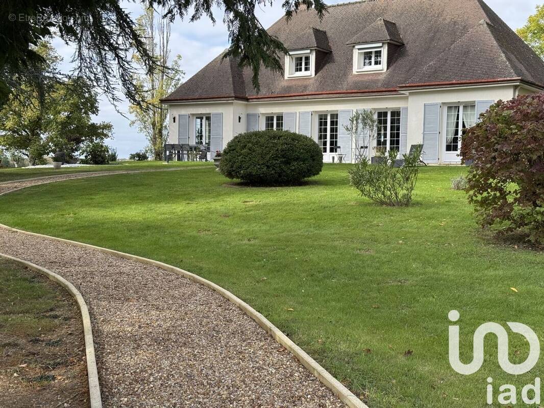 Photo 1 - Maison à BROU