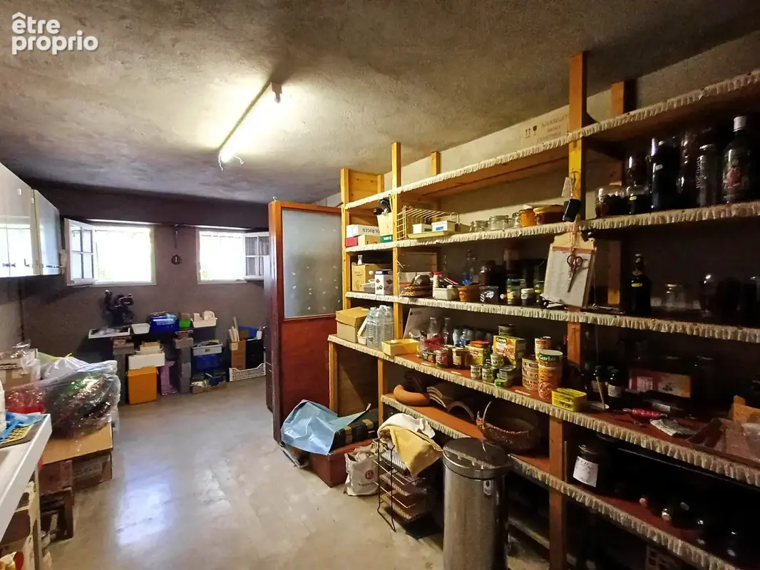 Propriété familiale à fort potentiel, 5 chambres et dépendances sur terrain arboré de 2313 m2 - photo 16