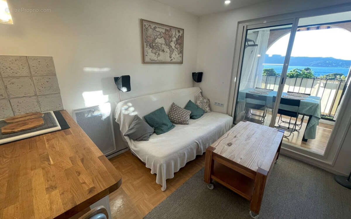 Appartement à SAINT-MANDRIER-SUR-MER