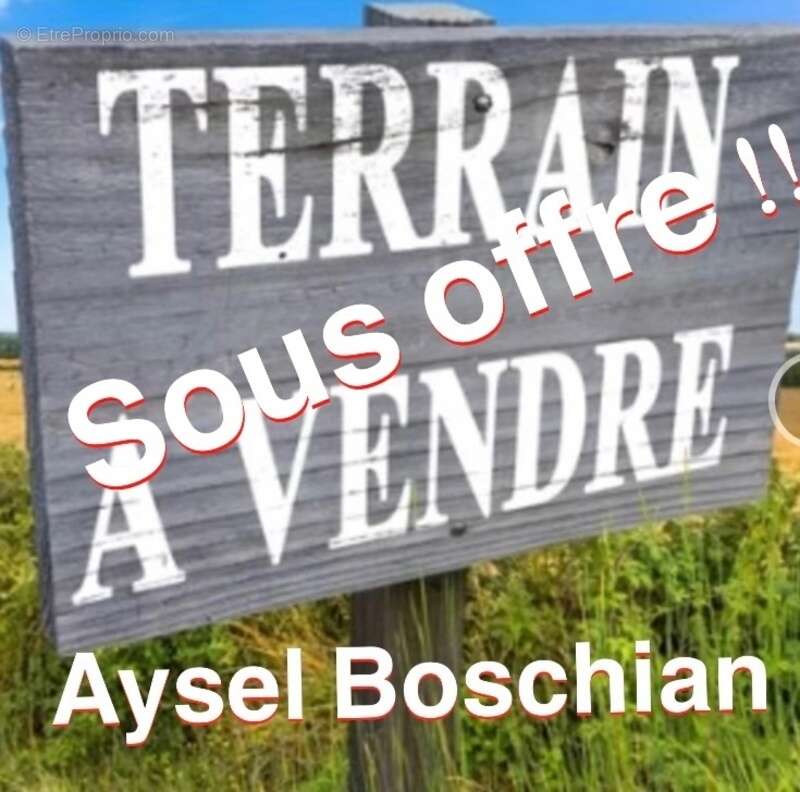 Terrain à ETAIN