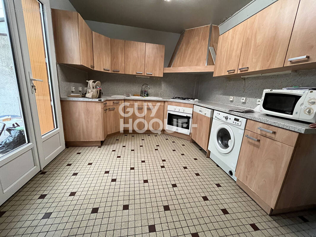 Maison à MILLY-LA-FORET