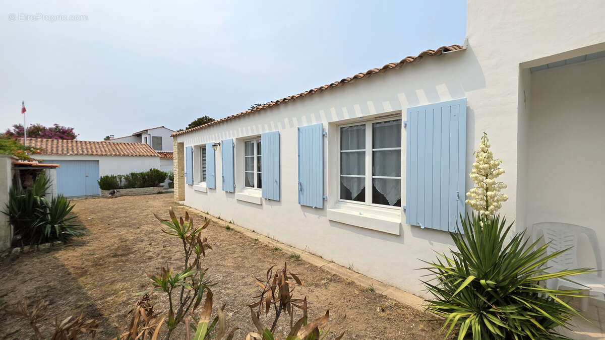Maison 162 m2 à 500 m de la plage   5 chambres, garages et prestations haut de gamme - photo 16