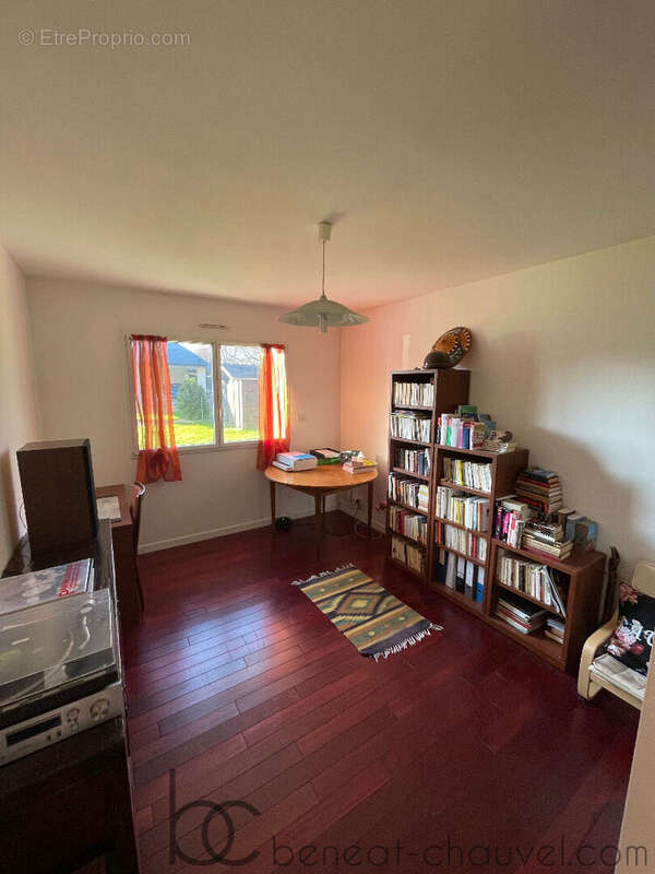 Saint-Avé - Maison 7 pièces - 147 m² sur 1500 m² de terrain - photo 6