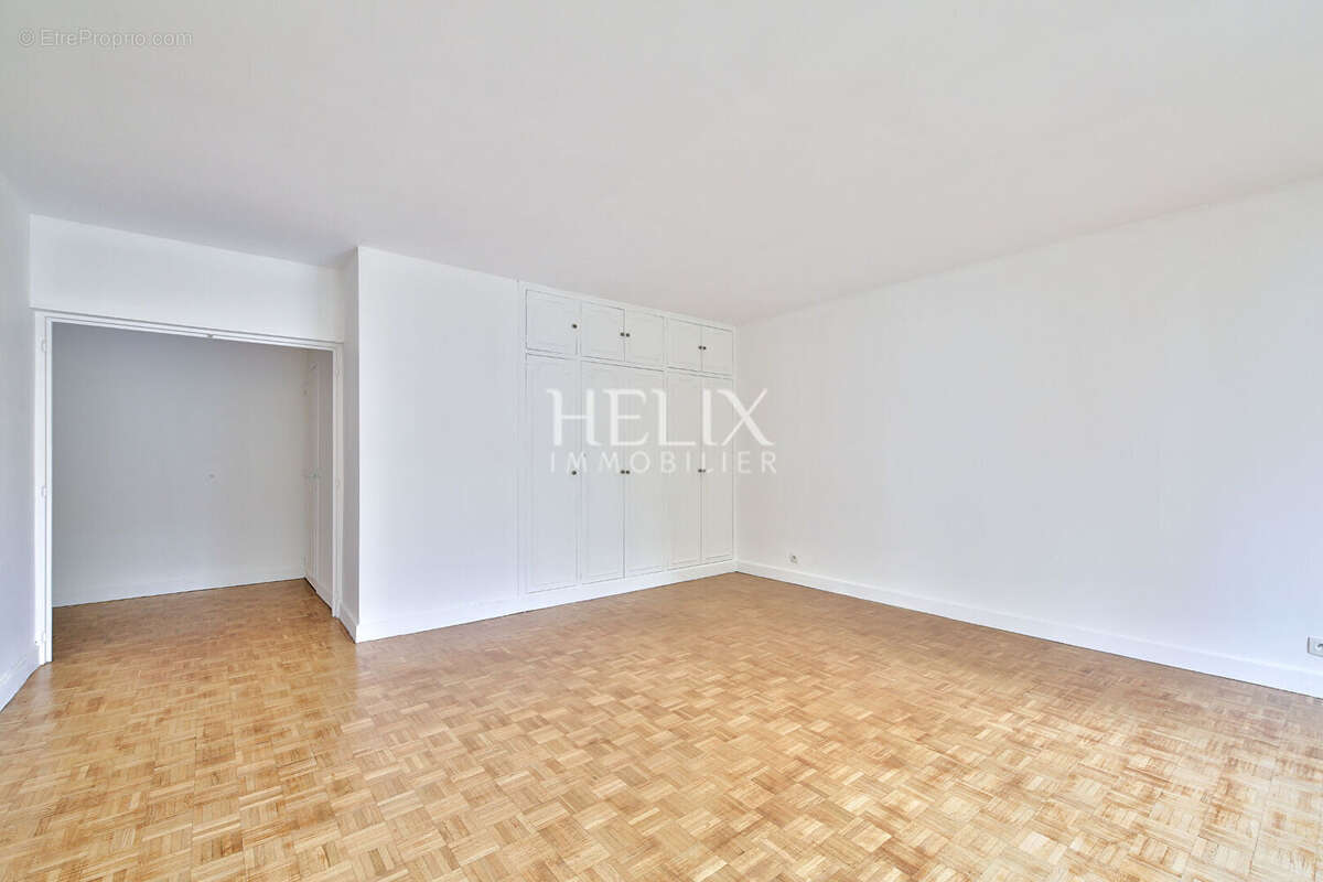 Appartement à LE VESINET