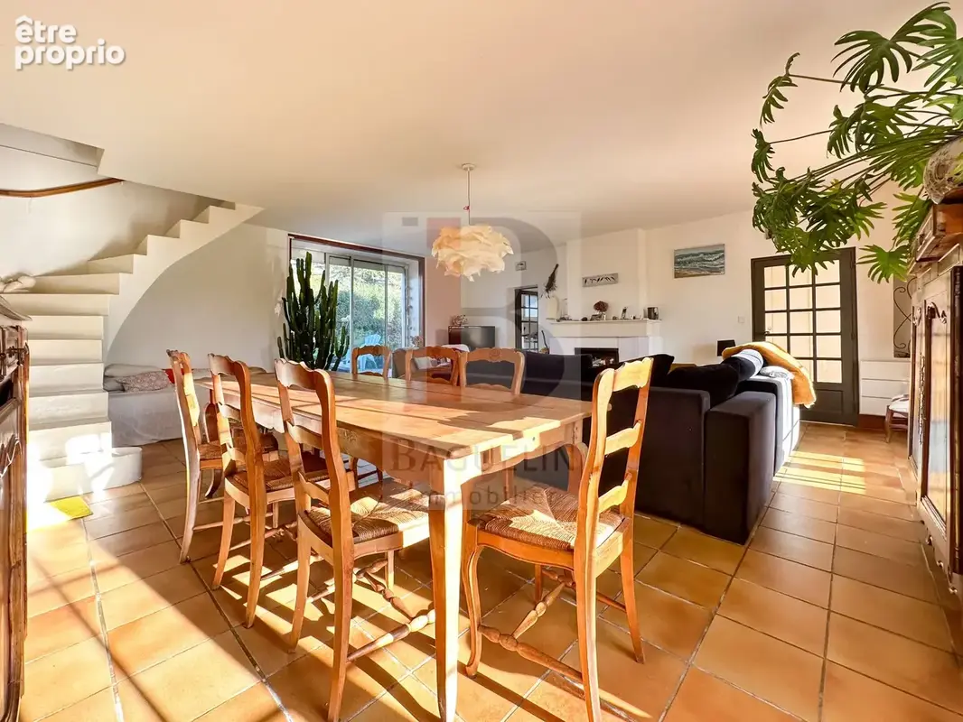 Maison 5 pièces 160 m² à vendre à Saint-Laurent-De-La-Pree (17450) - photo 7