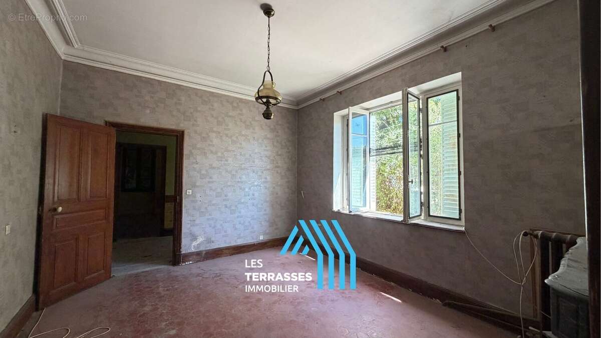 Maison 276 m² à Sauzet  - photo 7