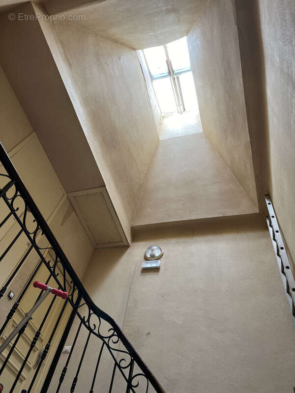 Appartement à MARSEILLE-7E