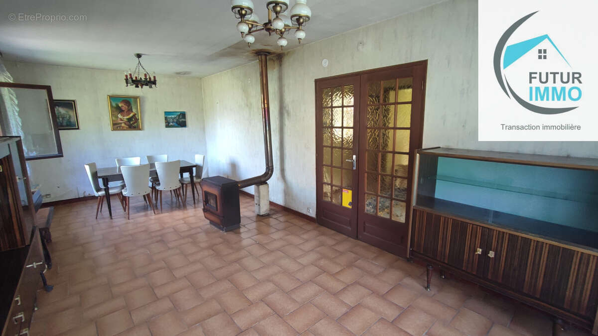 Maison à VILLARS-SOUS-ECOT