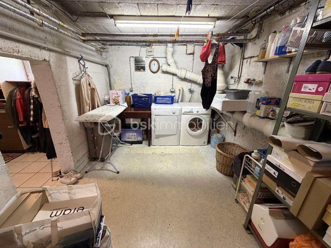 Appartement à CORBEIL-ESSONNES