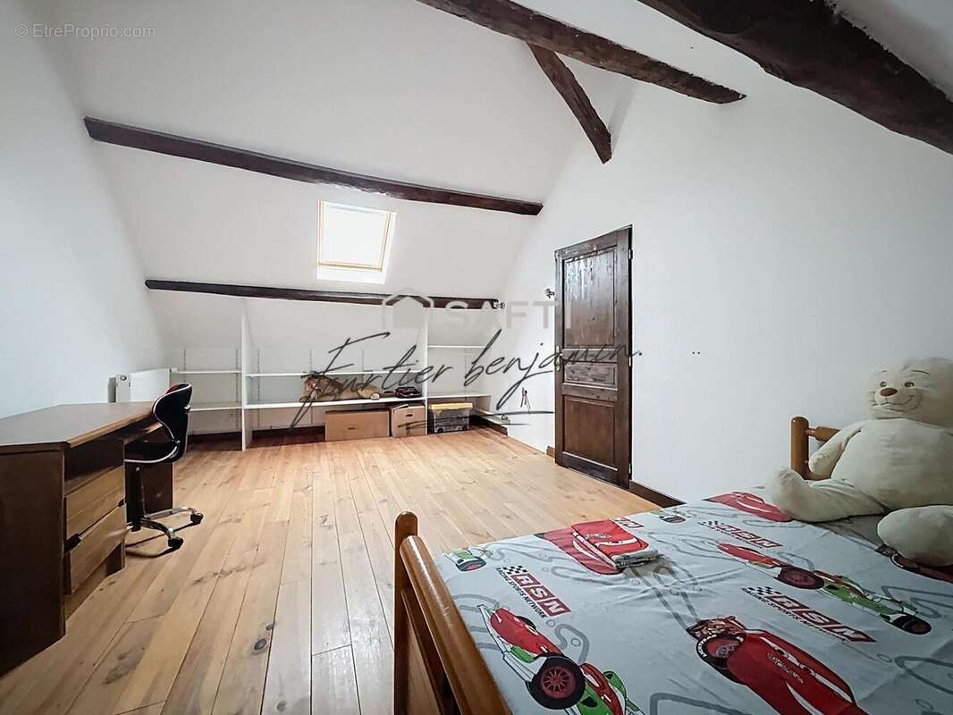Maison 175 m² à Longueville  - photo 9
