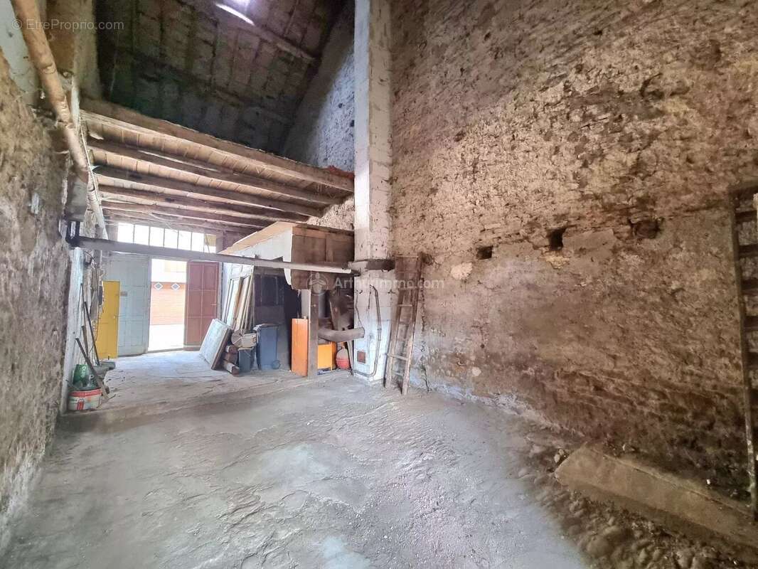 Maison à PREZ-SOUS-LAFAUCHE