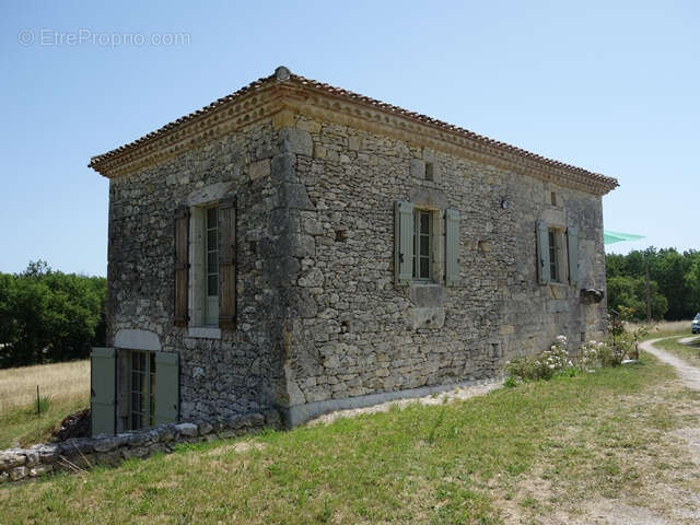 Maison à TOUFFAILLES