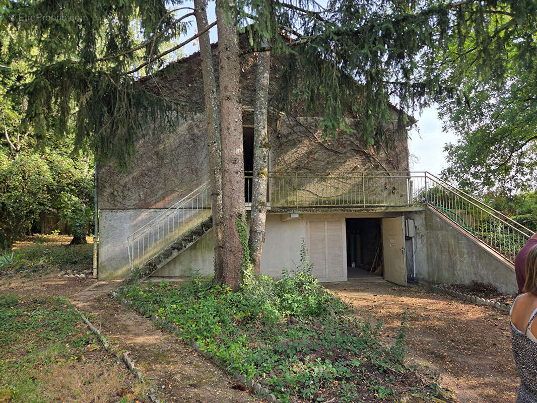 Maison à SAINT-BENIN-D&#039;AZY