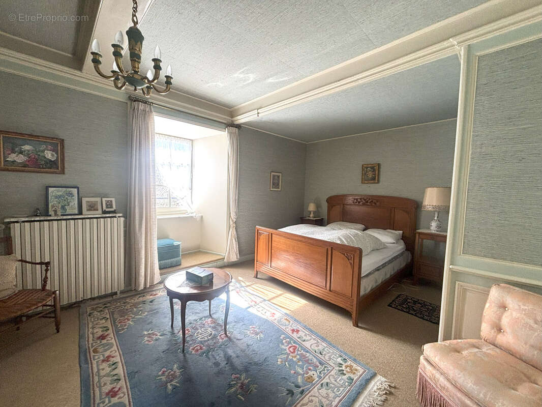 Maison à MARCENAT