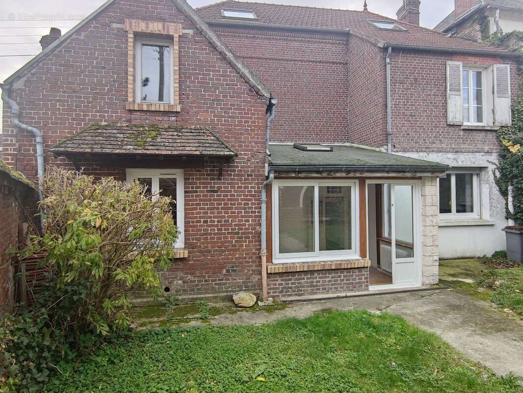 Maison à BEAUVAIS