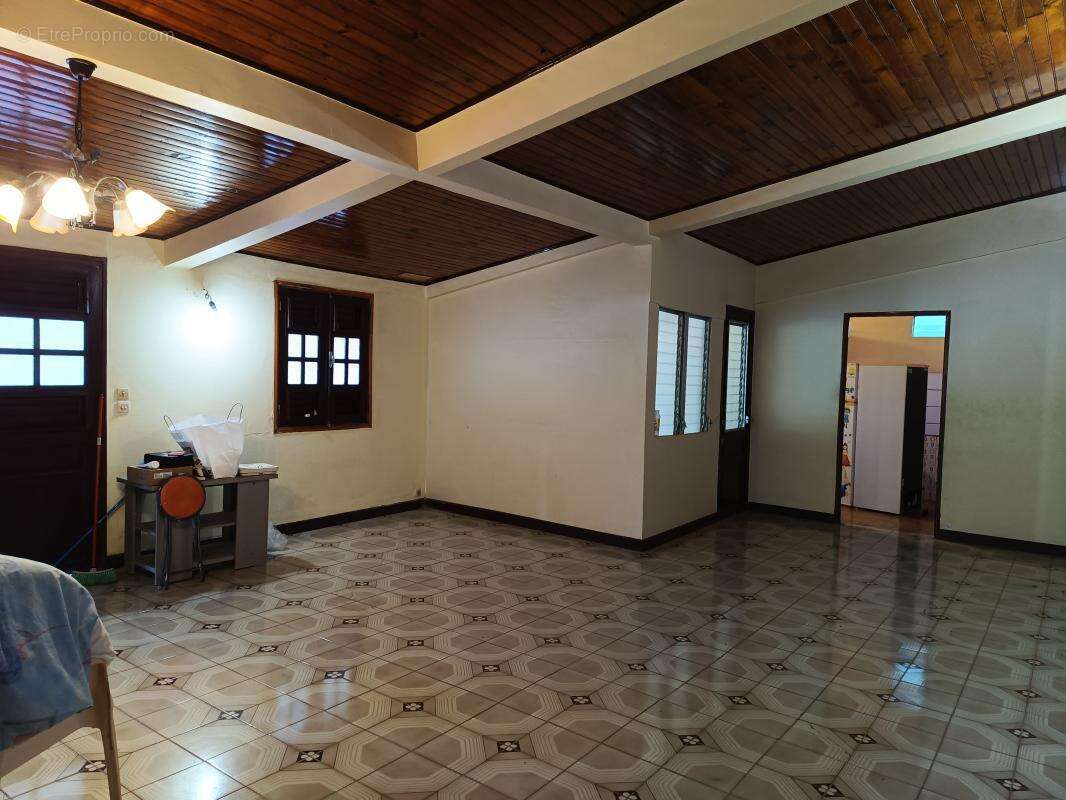 Maison à FORT-DE-FRANCE