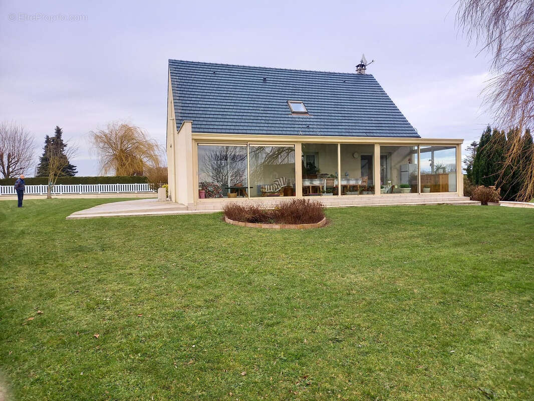 Maison à MESNIL-SAINT-LAURENT