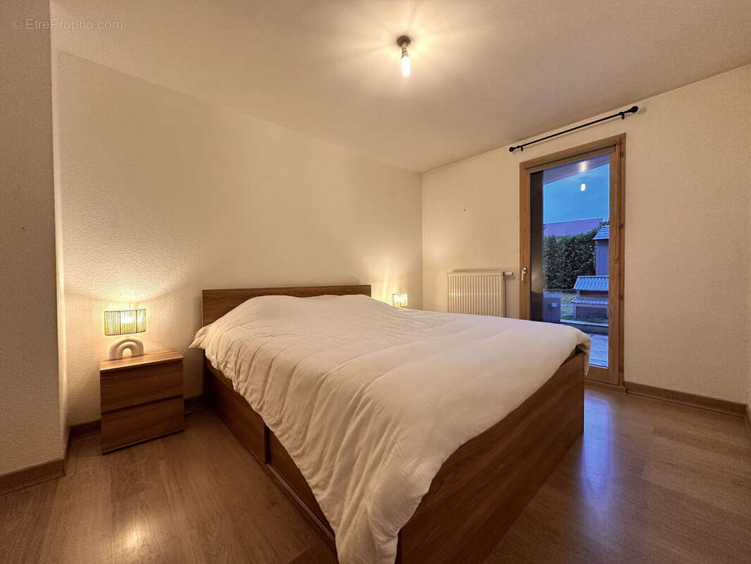 Appartement 84 m² à Scionzier  - photo 9